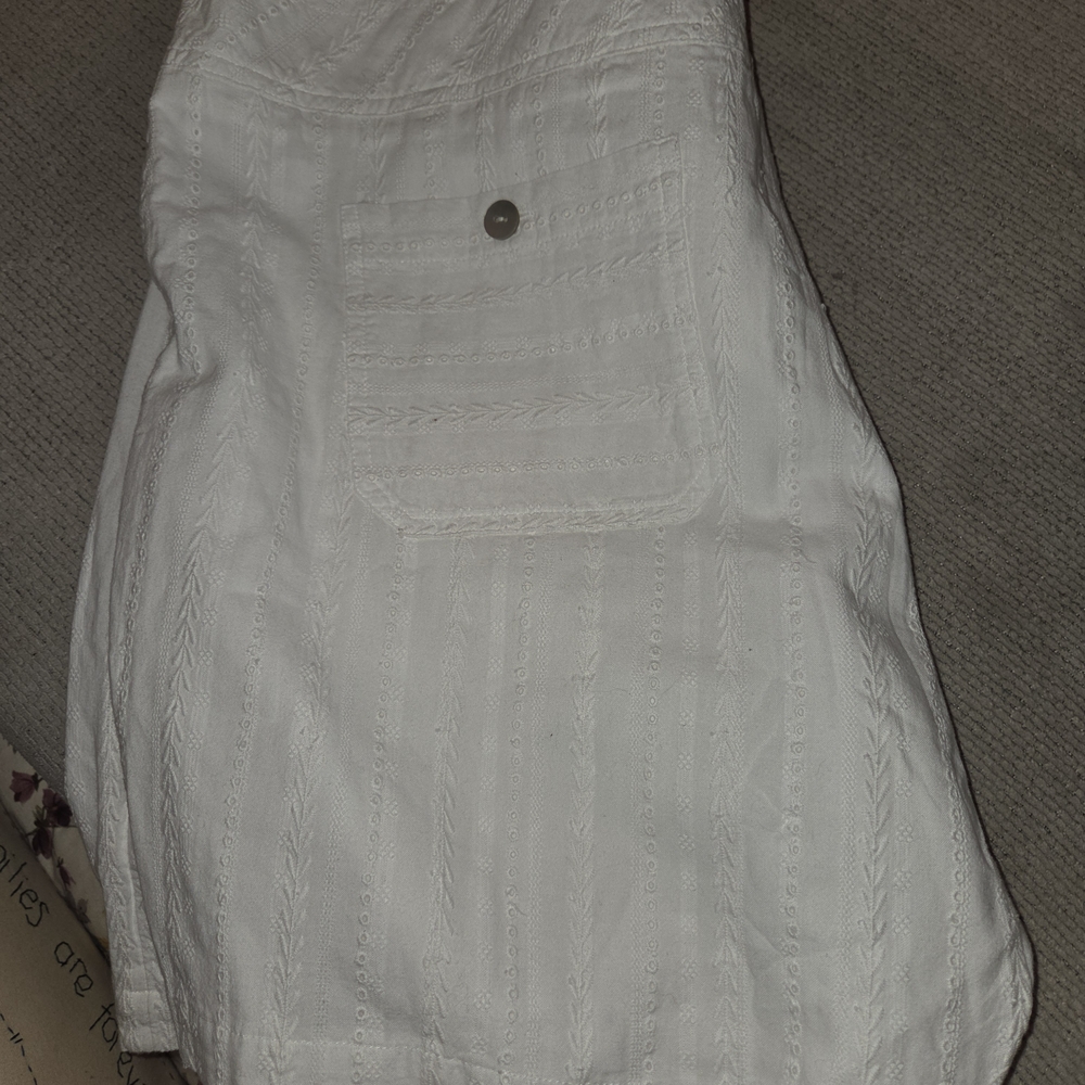 Sundance White Button-Front Drawstring Shorts - Picture 4 of 7